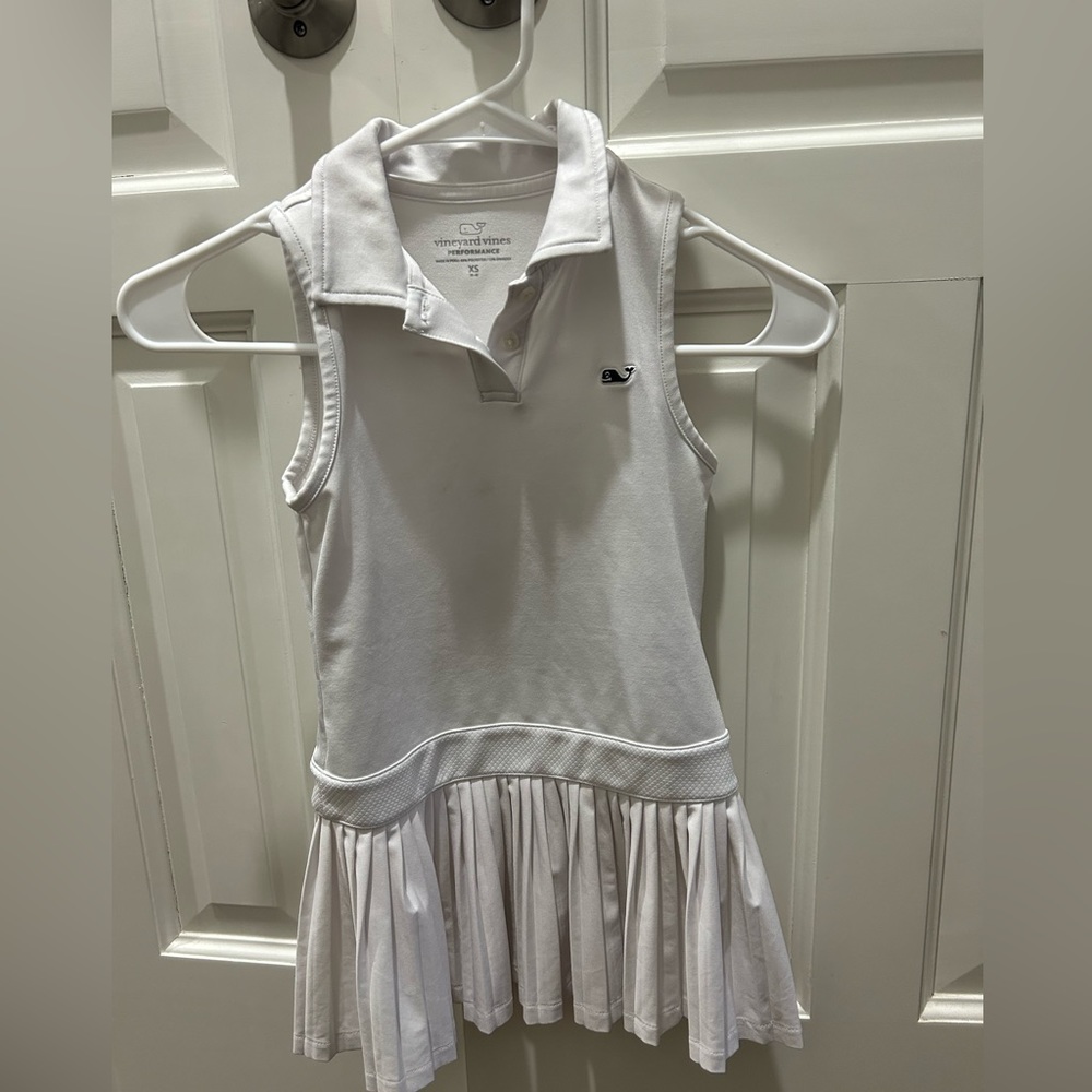 White little girls XXS (5-6) Vineyard Vines tennis dress